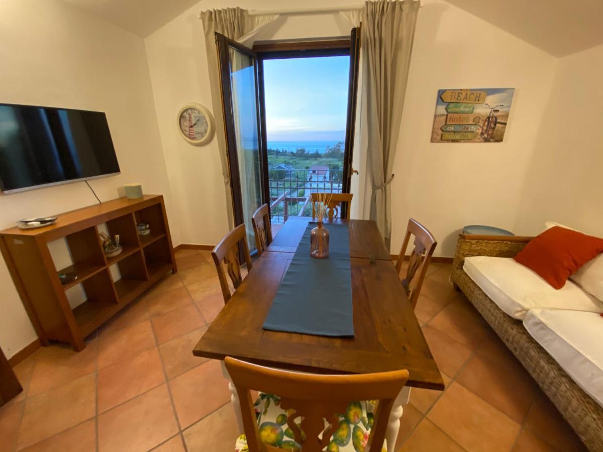 Tyrrhenian Sea Apartment Torre di Faro Exterior foto